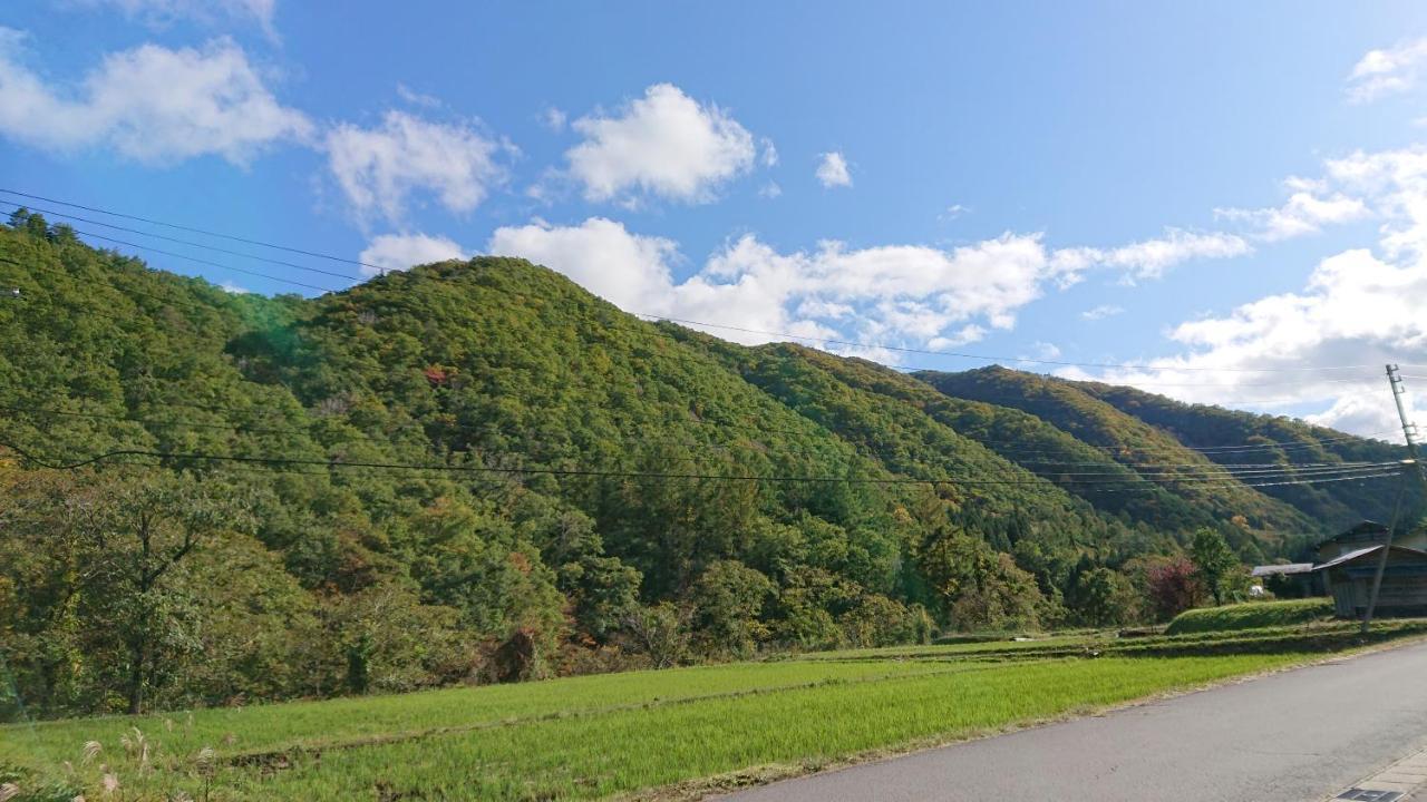 むかしの暮らし体験 1日二組 古民家の宿 みのり家 Takayama  Eksteriør billede