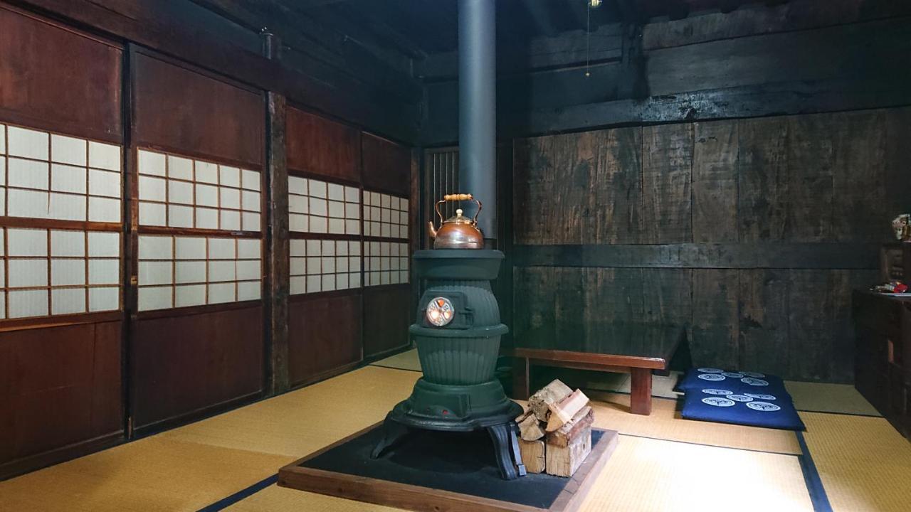 むかしの暮らし体験 1日二組 古民家の宿 みのり家 Takayama  Eksteriør billede